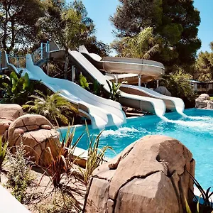 Holacamp Garrofer Espanha